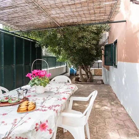 Bianca Sulla - Apulia